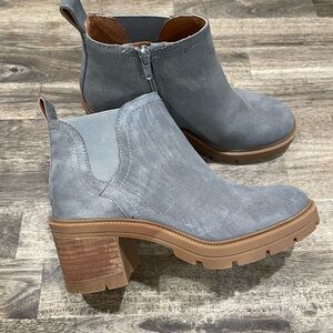 Lucky Brand Sumah Ankle Booties Size 6